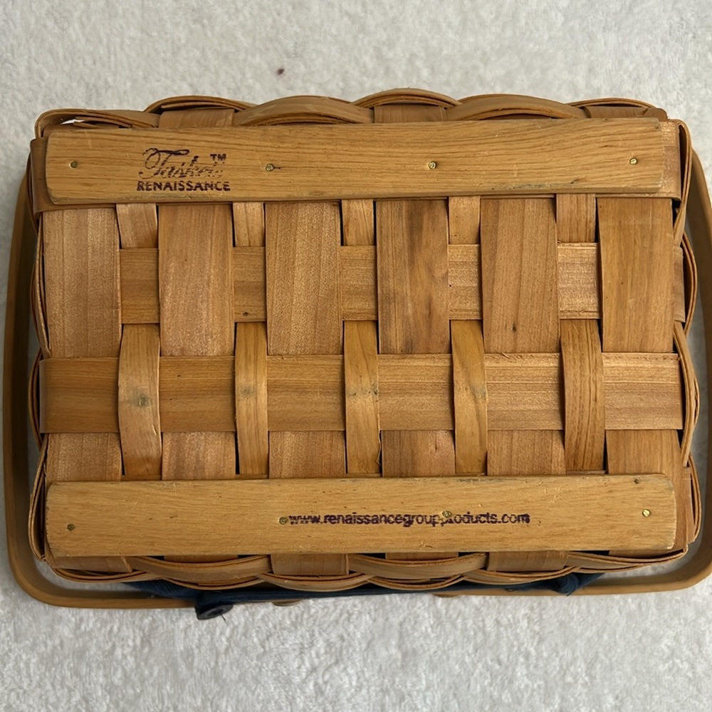 Taskets Renaissance Cloth Lined Basket - Picture 4 of 11